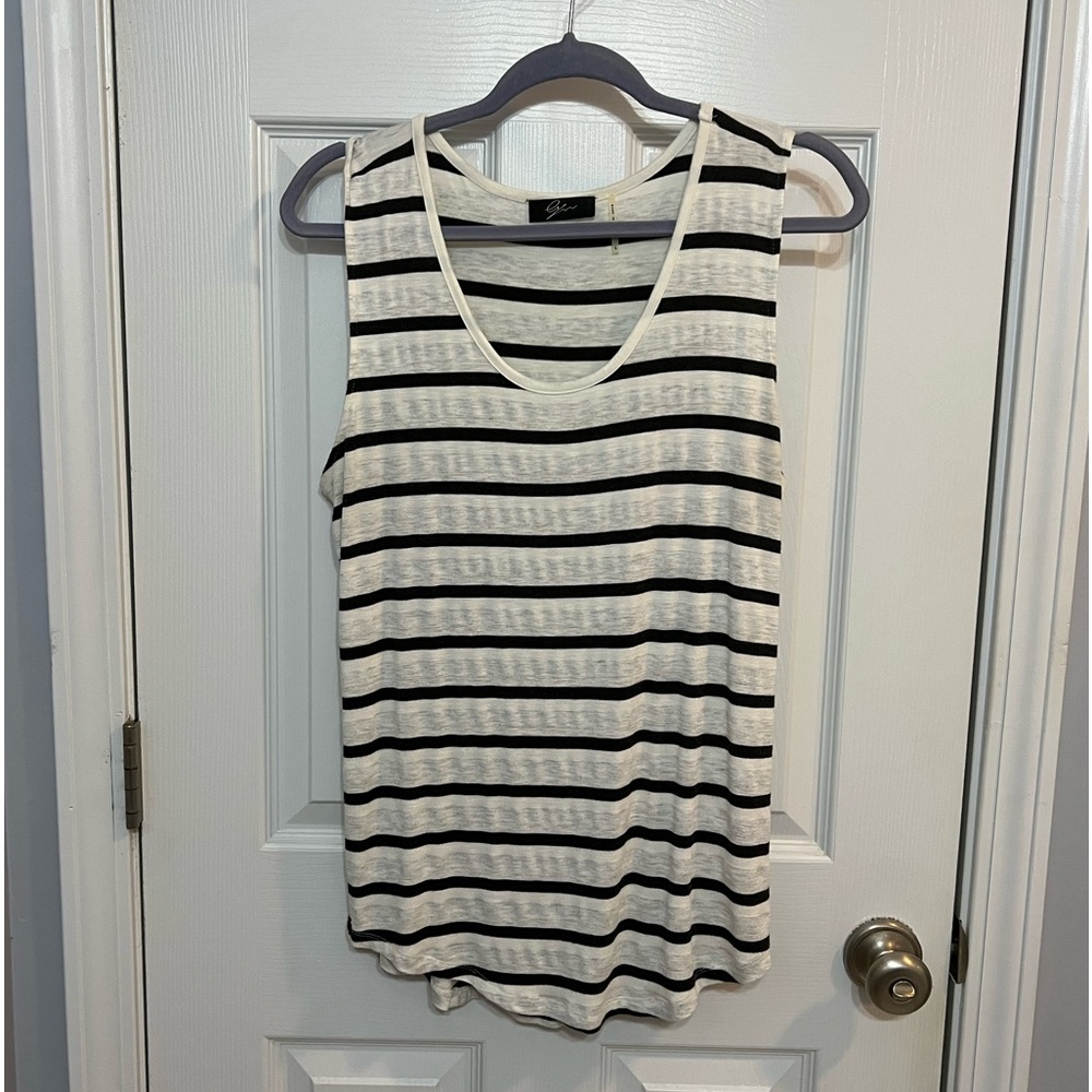 Sz L Cyrus Tank Top